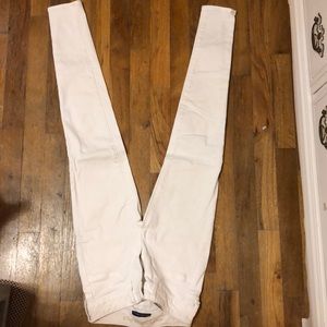 American eagle women’s white jeans